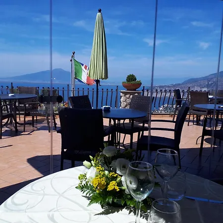 Hotel La Vue D'Or-3
