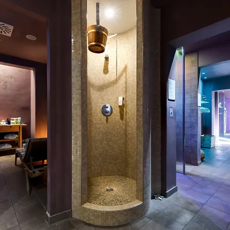 Sovrana Hotel & Spa-2