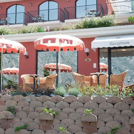 Hotel Oasi Beach-2