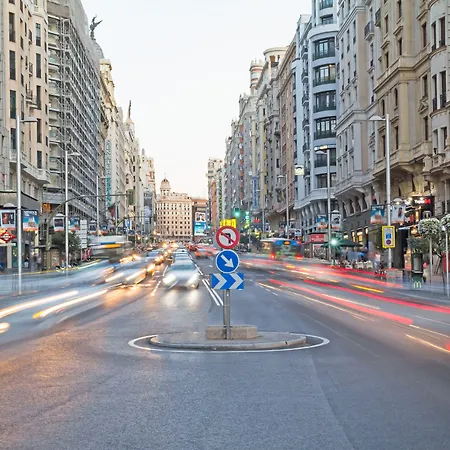 Gran Via 63 Rooms-2