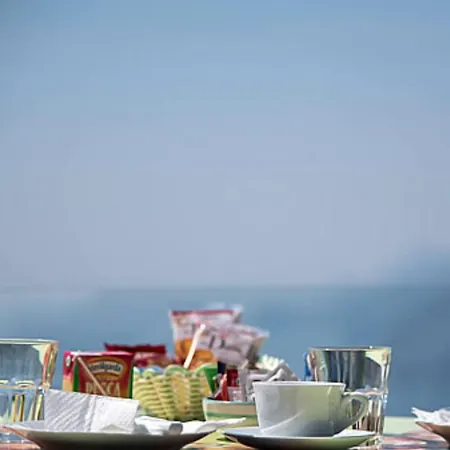 Bacio Del Sole B&B Positano-3