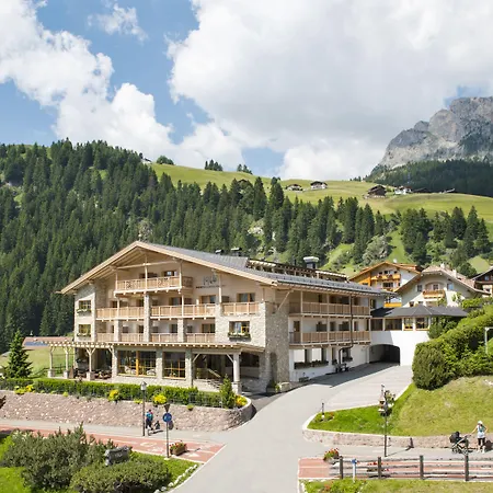 Hotel Portillo Dolomites 1966'-3