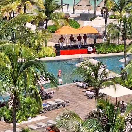 Villa Del Palmar-2