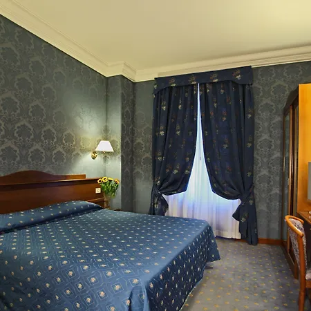 Hotel Montecarlo-2