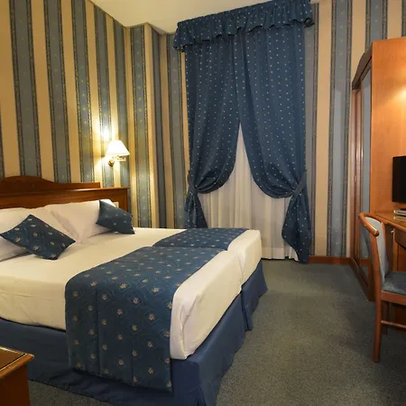 Hotel Montecarlo-3