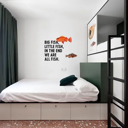 2060 The Newton Hostel-2