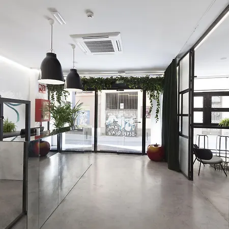 2060 The Newton Hostel-3
