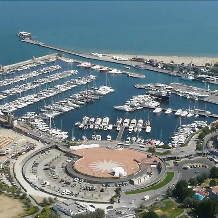 Hotel Prestige-2