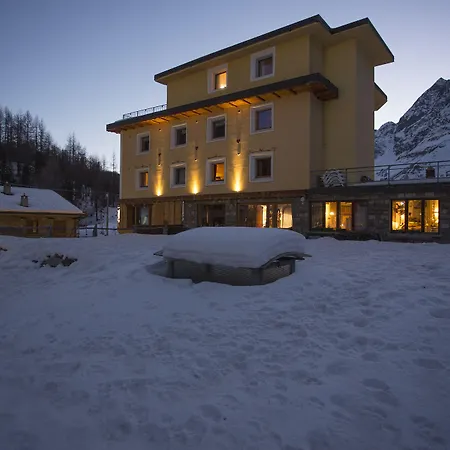 Apartments Suites Lac Bleu-2