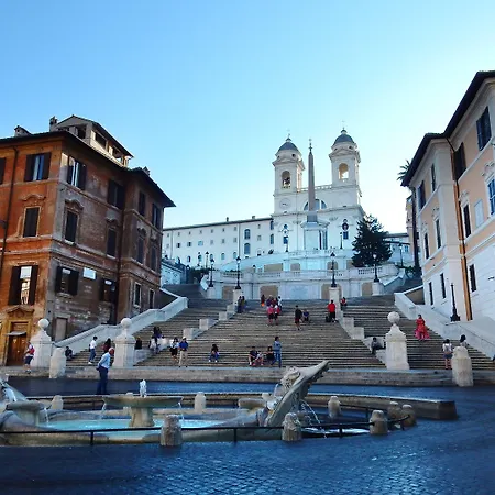 Lux Suites In Roma-2