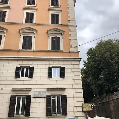 Lux Suites In Roma-3