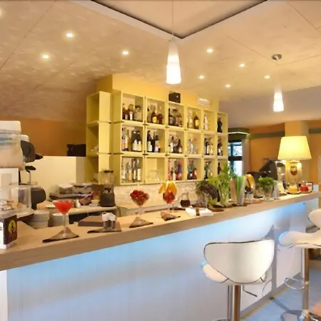 Hotel Ambrosiano-2
