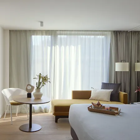 ME by Meliá Barcelona-2