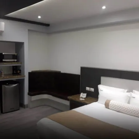Hotel Eiffel-3