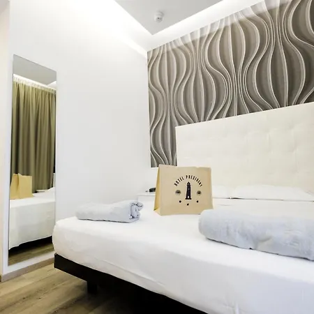 Hotel President-2