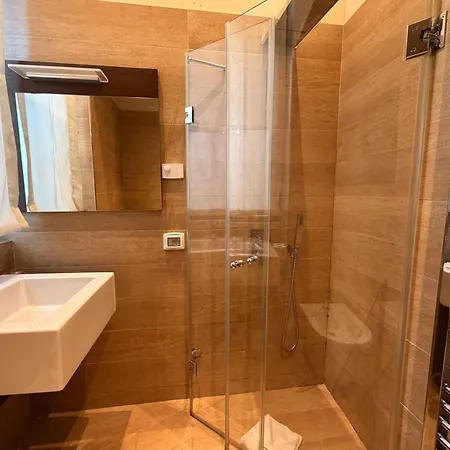 Arena Luxury Suite-2