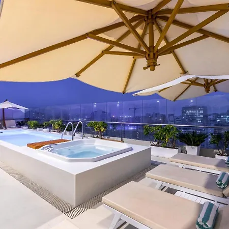 Dazzler By Wyndham Lima San Isidro-2
