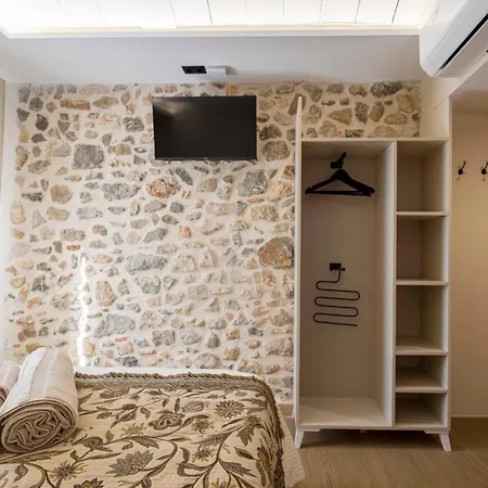 Portal Fosc Suites-2