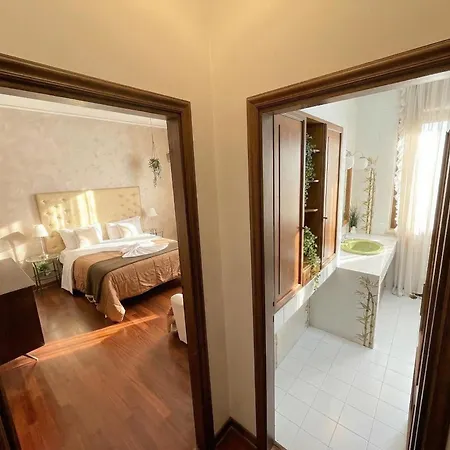 Vitti's Home Verona-3