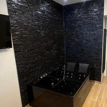 Eterna Suites Roma-2