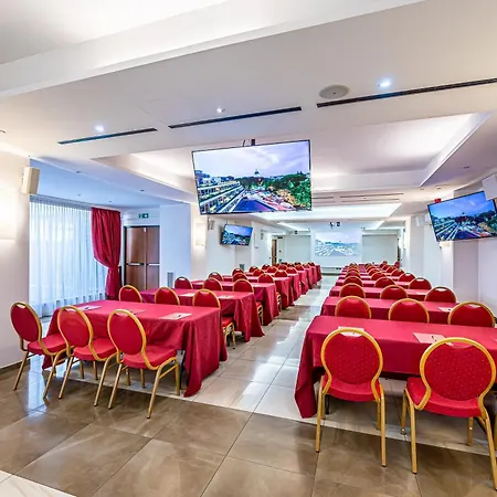 Cardinal Hotel St. Peter-3