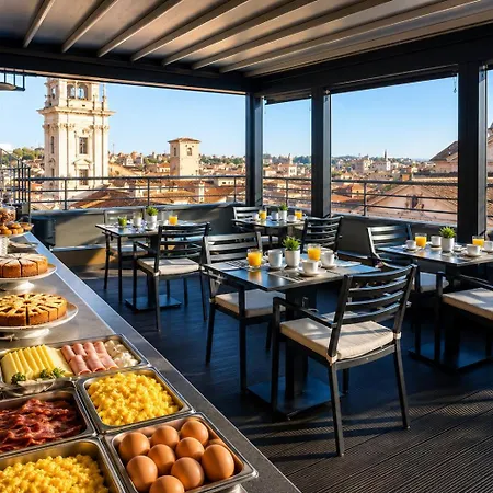 Navona Queen Rooftop-3