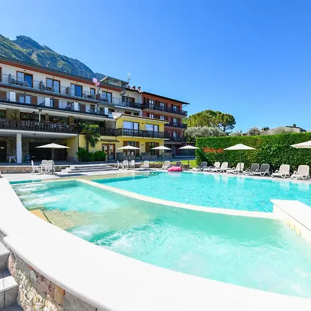 Park Hotel Val Di Monte ***S-3