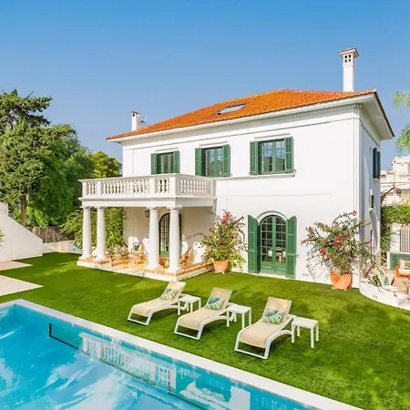 Villa De Los Leones In Heart Of Sitges By Beach And Town With Ac & Games-2