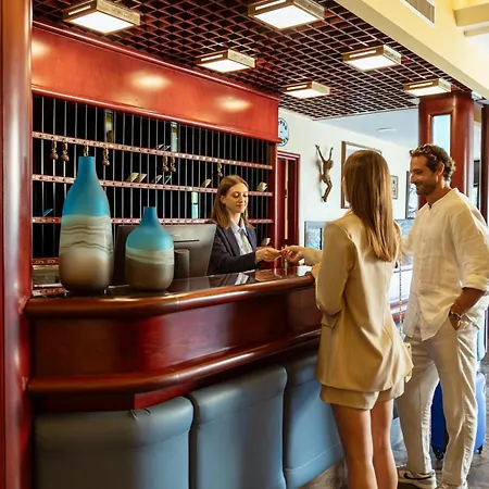 Hotel Caravel-2