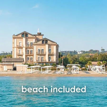 Hotel Liberty Beach - Parking & Beach-3