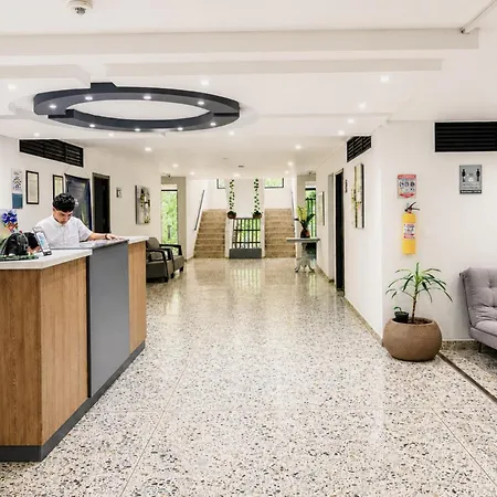 Hotel Ofix - Laureles-3