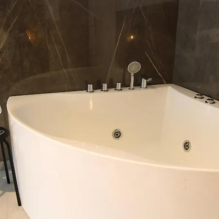 Modern Suites By YOU Rhome in Garbatella-3