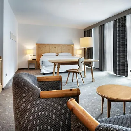 Four Points Sheraton Bolzano Bozen-3