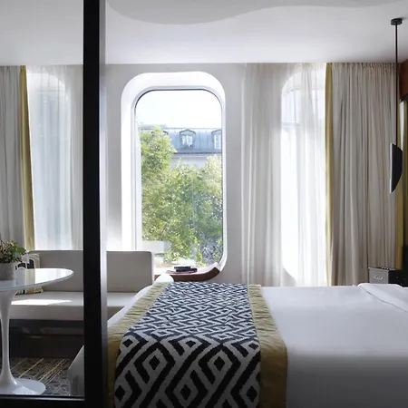 Renaissance Paris Republique Hotel & Spa-2