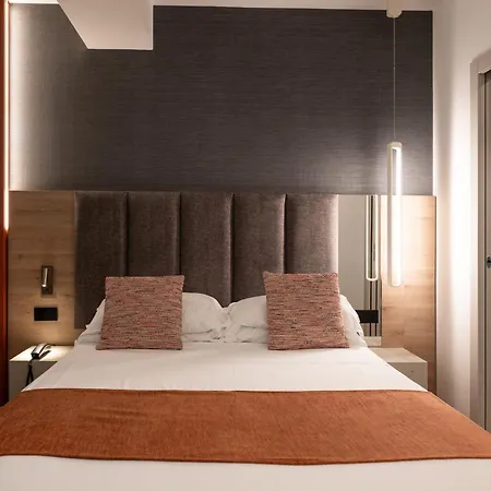 Hotel Sporting Riccione-3