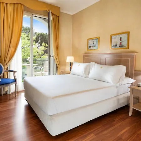 Hotel De Londres-2