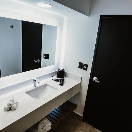Holiday Inn Tijuana Zona Rio By Ihg-2