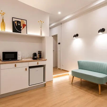 Ventuno Dei Luxury Suites San Giovanni-2