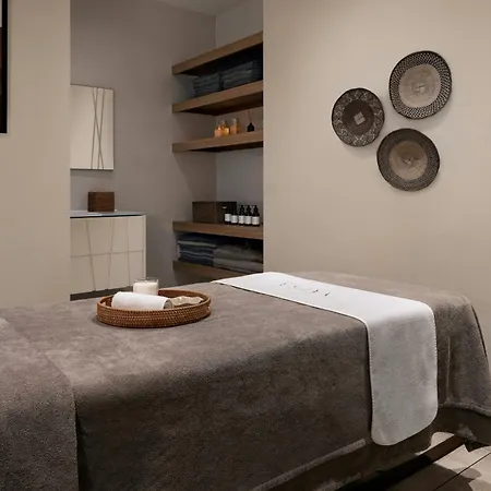 Montcalm Royal London House, Autograph Collection-3