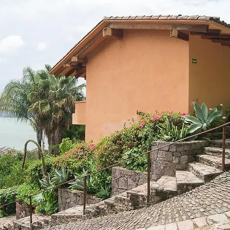 Hotel Villas Paraiso-3