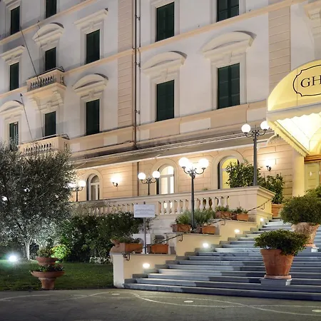 Grand Hotel Vittoria-3