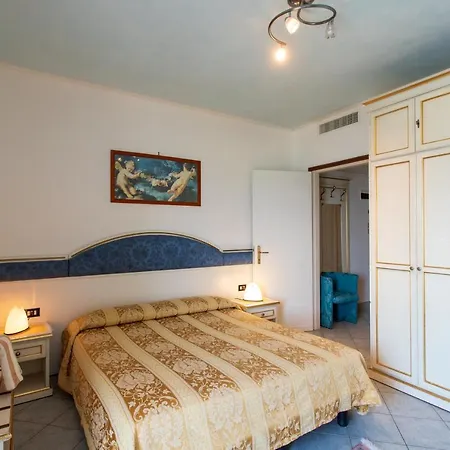 Hotel Elpiro-3
