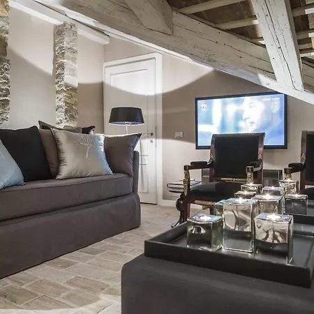 Seven Historical Suites-3