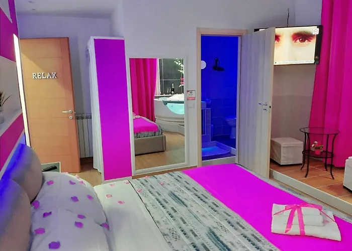 Bed and Breakfast Red House Napoli
