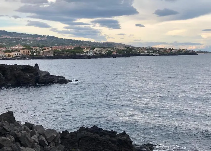 Le tre meraviglie a 200 m dal mare Catania