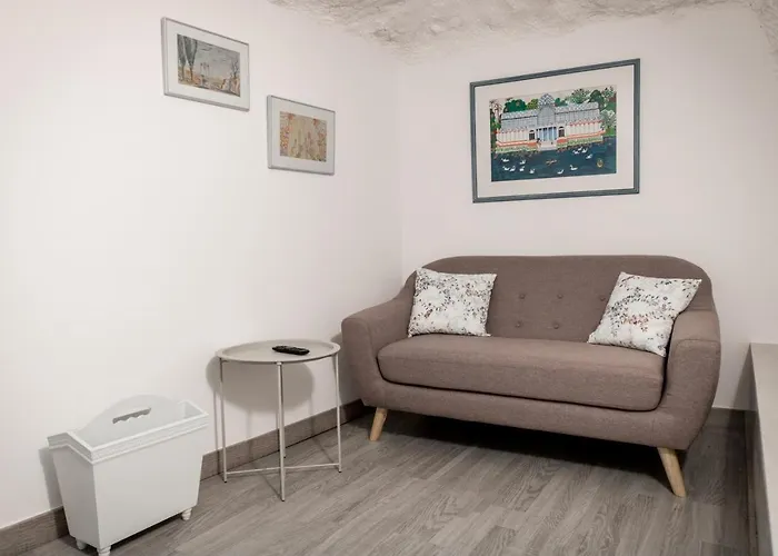 Casa túnel Nido de Águilas Alcala del Jucar