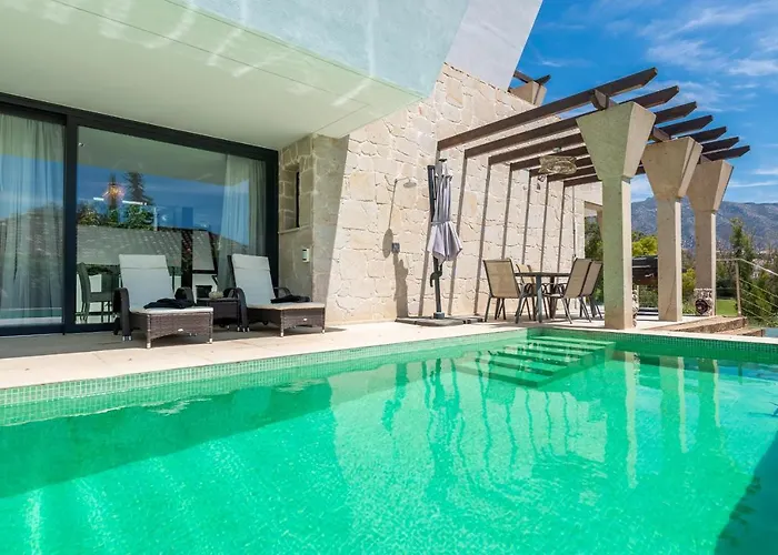 All About Villa Azur Marbella