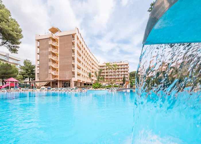 Golden Avenida Family Suites 4* Salou