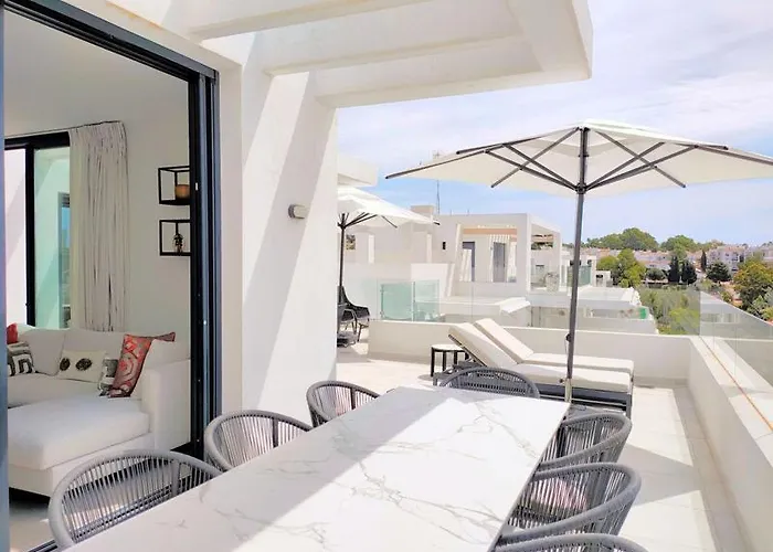 Villa Penthouse cortijo del golf puerto banus Estepona