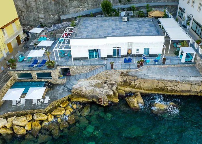 Amore Rentals - Villa del Maggiore Sorrento